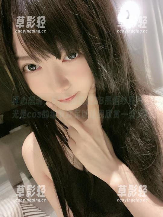 真心想说，51酱的这张2B黑婚纱照片，光是cos的细节就足以让我欣赏一整天！
