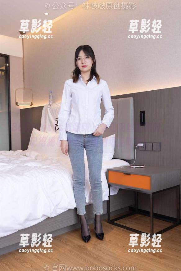 BoBoSocks袜啵啵 - 看短肉丝的同时，记得把稚予的原图细细品味啊！