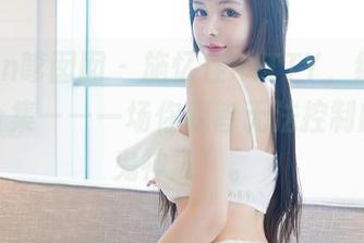 Feilin嗲囡囡 – 施忆佳KITTY，纯白，写真合集——一场你我皆无法控制的“白鬼神隶”。