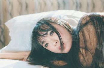 GIRLT果团网 – 王语纯的双马尾让一切看起来都那么轻松，图集分享：我已经陷进去啦！
