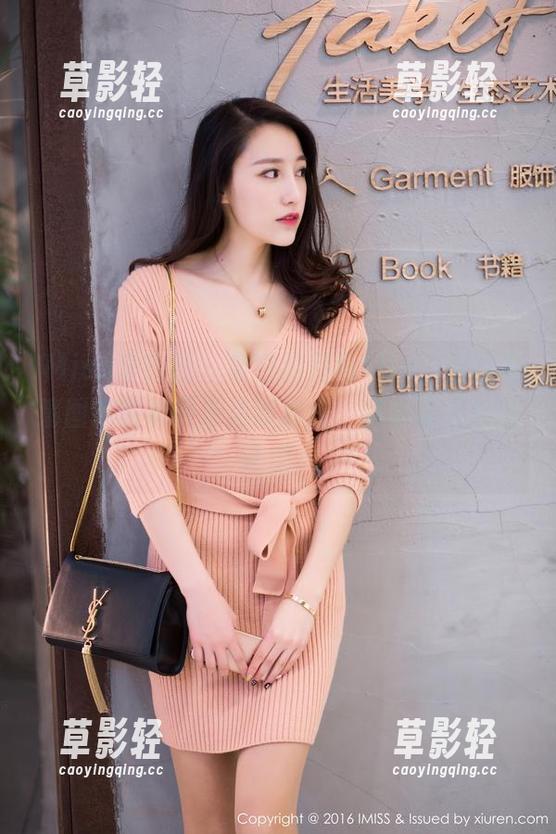 IMiss爱蜜社-莉莉Lily IMiss爱蜜社 - 卖白的莉莉Lily:这组高清图集明明要走清新路线,偏偏让人心生疑虑。