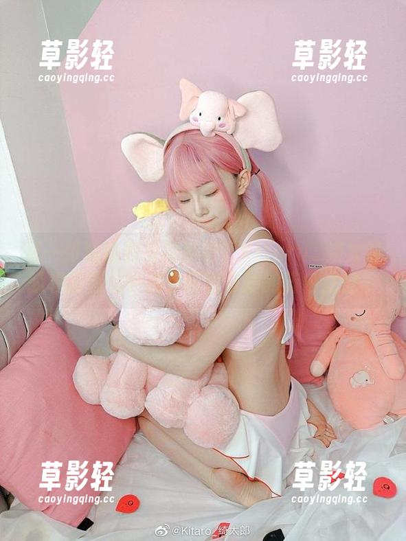 每一张私拍都有故事吧？Kitaro_绮太郎的碧蓝航线会把你带进奇妙的蓝色之旅。