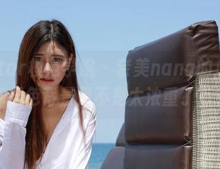 MFStar模范学院 – 奈美nana的户外，那绿色背景是不是太浓重了点？