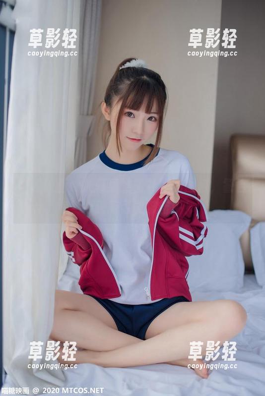 喵糖映画：加藤惠穿着礼服的图包，警告！心脏有可能被击中！