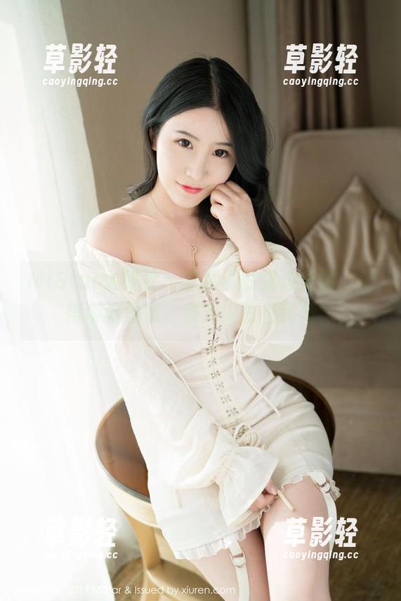 MiStar魅妍社 - 李梓熙的海边美图，记得带好墨镜，别光顾着看我美！