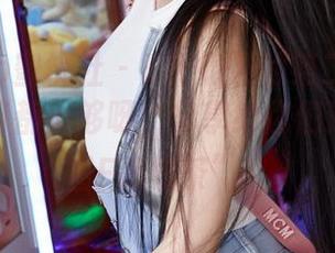 MiiTao蜜桃社 - E杯奶茶的第二套写真,喝一口都不够呀,分享给你们这杯“美图E杯奶茶”!