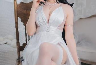 这一只Nyako喵子，差点把丝袜穿成了另一个角色的cos图集