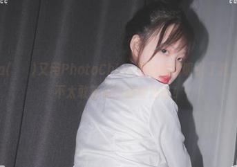 唉，Sia(시아)又用PhotoChips里的图片吸引了我，明明是不太敢直视的那种魅惑！
