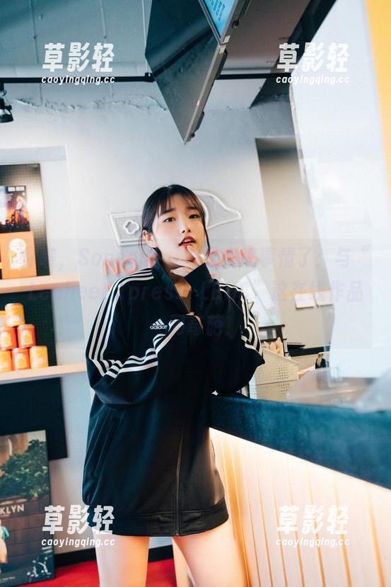 你瞧，Sonson(손손)又来搞事情了：与“LeeheeExpress–LEHC”这在线作品一同奇葩！