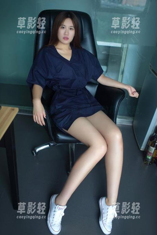 TuiGirl推女郎-易阳 TuiGirl推女郎 - 说走就走的校服灵感,易阳最新分享你值得一看!
