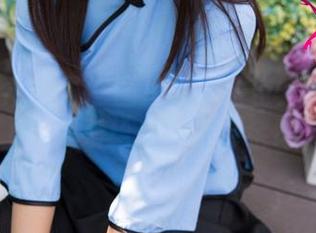 UGirls尤果网 – 图片里的镂空：郝晴Grace就爱给自己留点余地