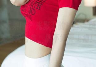 UGirls尤果网 – 光影下的白丝，颜爱泽的无圣光合集，搞不好要上瘾！