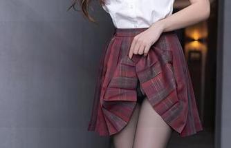 Xiuren秀人网 - 周周不吃香菜的作品：让你诧异的厨房小怪谈合集，快来探个究竟！