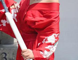 Xiuren秀人网 – 办公室写真，谢小葱把我们的茶水间变成了秀场！