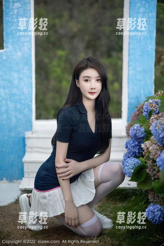 Xiuren秀人网 - 陆萱萱cecillia的比基尼图片大合集——我能找到第七件吗？
