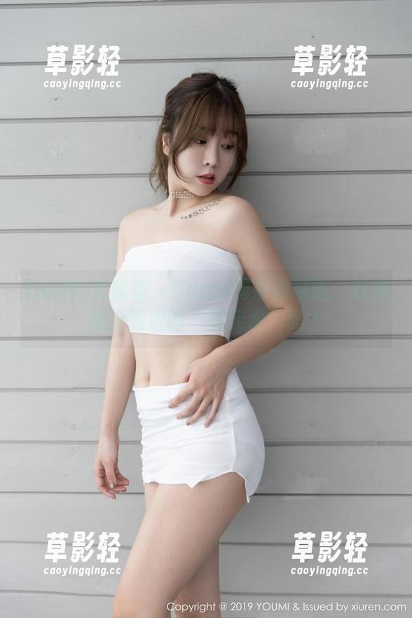 YouMi尤蜜荟 - Carol周妍希精选：这本是泳池边的“死库水”吗？