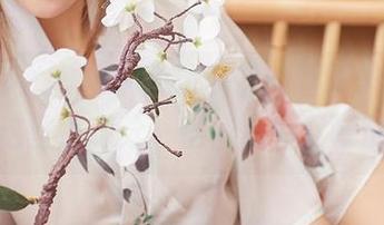 YouMi尤蜜荟 – 合法萝莉的萌妹子作品，分享这些小缘分，唔，心中五味杂陈！