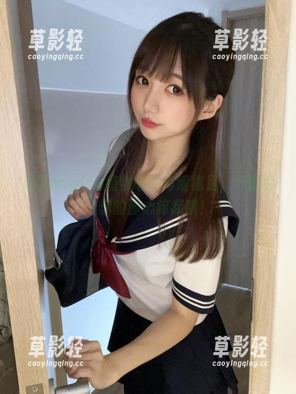 见识nagisa魔物喵的高清裸足，可能会让你的脚心痒痒哦！