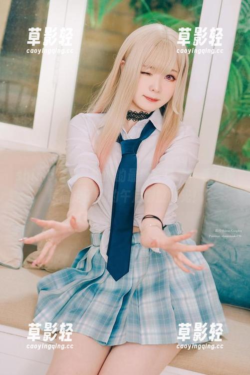 shimo霜月，妹妹的最新写真集，看了像是偷走了我的午后懒散时光！
