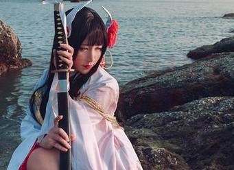 九曲Jean的新贡献——睡衣狂三，图美得你想直呼好家伙