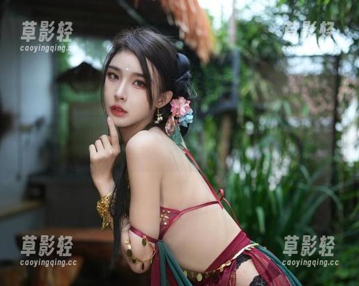 余多多Dudu 这美图是咋回事?余多多Dudu把妲己的古风诱惑展现得恰到好处!