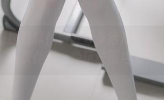 这不有原图嘛！资源分享给追蓝色女仆的小伙伴们，兔玩映画给力！