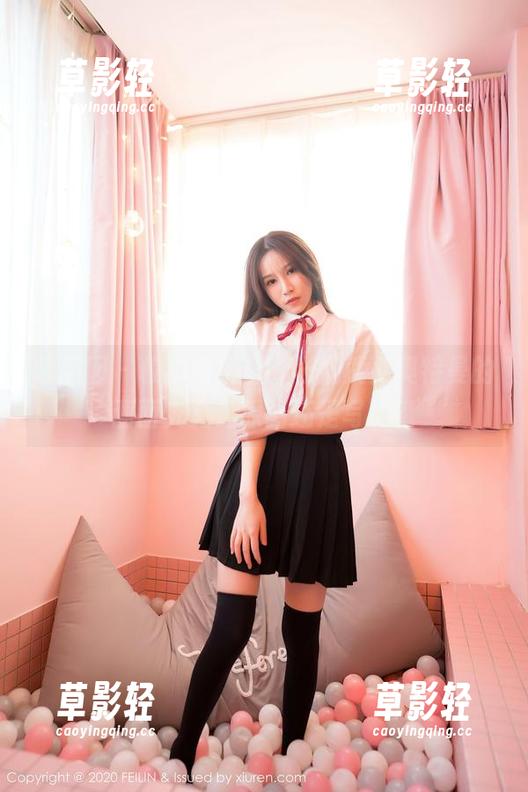 嗲囡囡 - 校园角落里，姗姗就打奥特曼的画面究竟是原图还是写真？