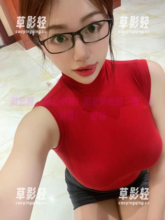 微密圈 - 甜心定制！奶宝妹纸的“嗨，来这里！”时刻