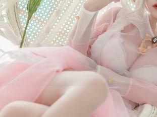 小仓千代w靓丽美足合集，或许会成为你的腿控新聚焦？