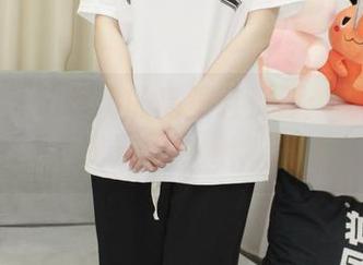 小众视觉 – 玲玲的高跟鞋资源：有些时刻，我只想为她鼓掌。