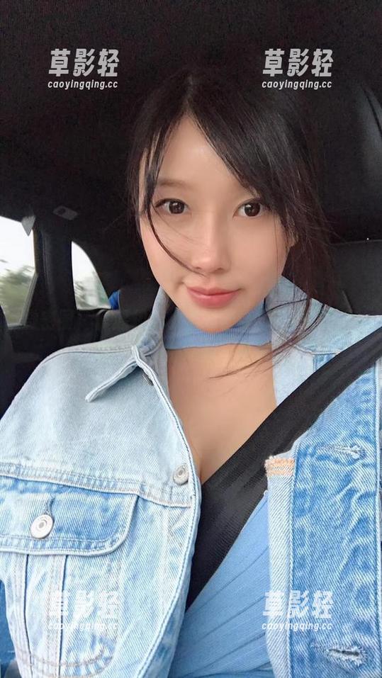 微密圈 - 拿起相机，小芯酱诠释“御姐”到底有多撩的原图、写真。