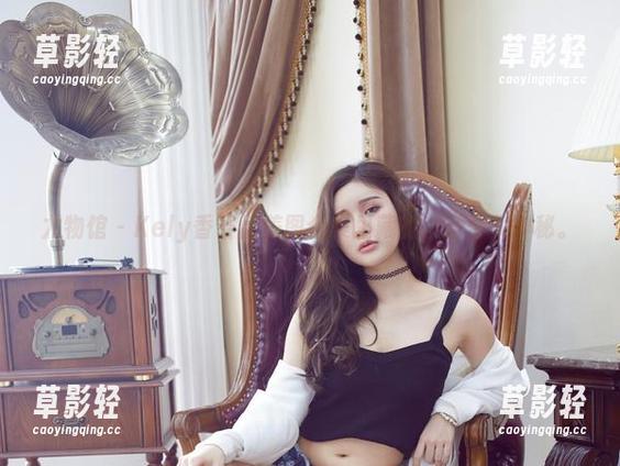 尤物馆 - Kely香香的美图合集里藏的，既香又神秘。