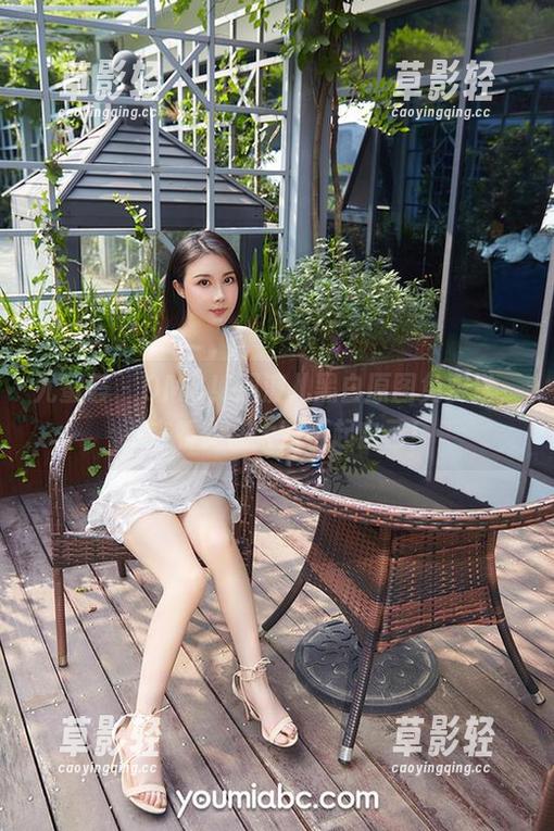 尤蜜荟-周波儿 尤蜜荟 - OMG!周波儿黑白原图免费送,不来看实在太对不起自己!