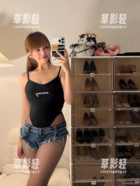 张思允nice 微密圈 - 双人照?张思允nice说:我只玩心灵默契的拍法!
