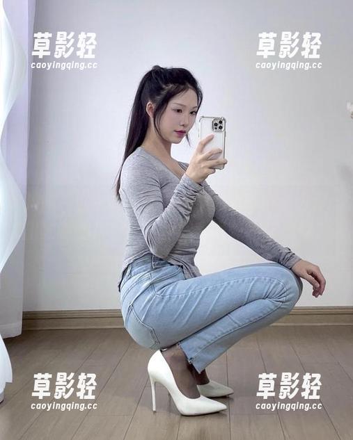 抖娘利世 抖娘利世的写真就像是摇曳的花瓣,分享出独特的温柔,恍惚间我也想在旁观望?