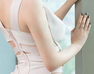 推女神 - 叶佳颐泳装写真，图包统统都在你的想象中