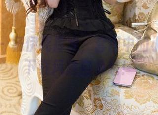 推女郎 – 杨伊死库水，套图中的小恶魔，下载风险自负哦！
