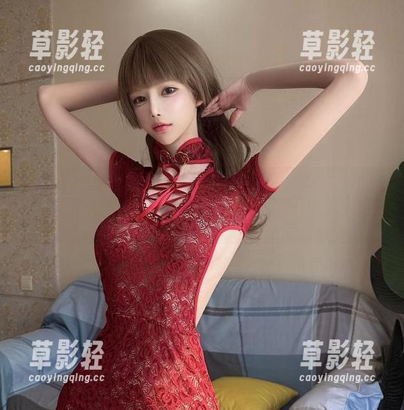 无欲无求的推土君 微密圈 - 讲真,无欲无求的推土君这图包里的圣诞小鹿太会摆姿势了!