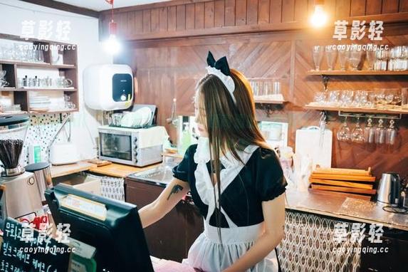 普美Bomi(보미)的黑白作品，一趟高清的感官旅行，像是在找回某种失落的色彩