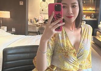 微密圈 – 网袜奇遇记：果儿Victoria和她的网盘冒险