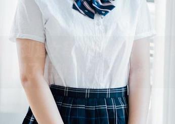 波萝社 – 剑道女写真更新啦！柳侑绮终于找到了把剑扔得好看的姿势！