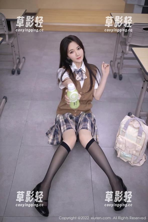 秀人网-奶茶味的包子 秀人网 - 奶茶味的包子的兔女郎奇遇记:高清套图看得人嘴里流口水