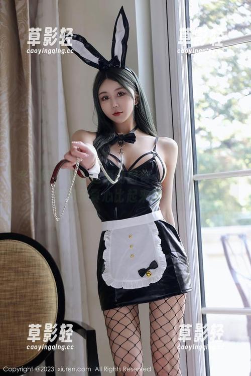 秀人网 - 是小逗逗的图包：礼服的穿搭竟然和我真心比起来那么离谱