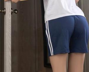 秀人网 – 来瞧清水美嘉，水手服合集可能是图书室的新风向？