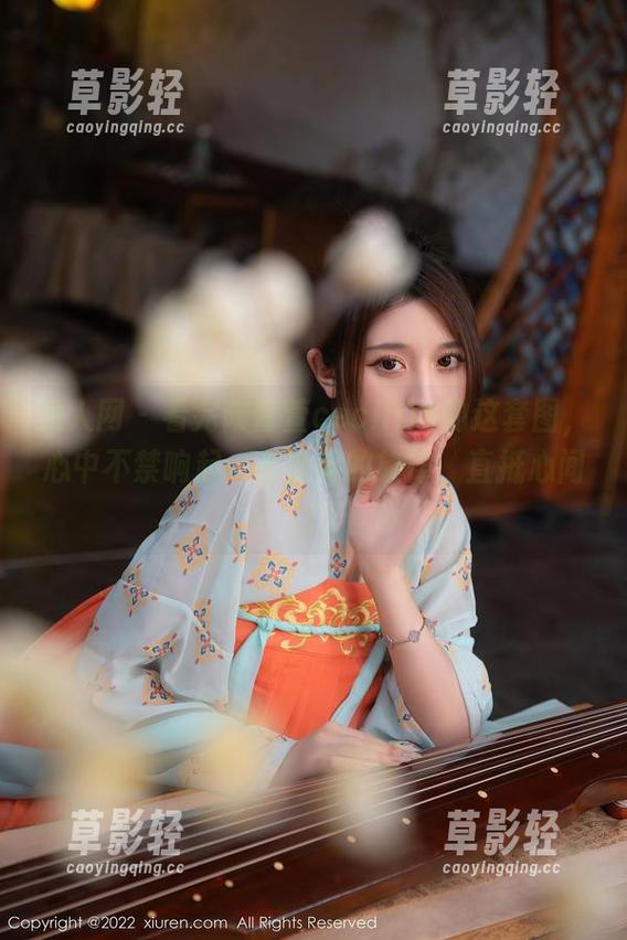 秀人网-陆萱萱cecillia 秀人网 - 看完陆萱萱cecillia的这套图,心中不禁响起一首隐秘的旋律,直抵心间?