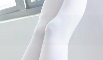 稚乖画册 – 赤西夜夜原图解密：写真界的初音少女正飞来降落！