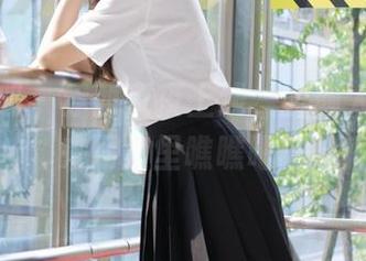 稚乖画册 – 赤西夜夜上线，露颜太撩：快来网盘里瞧瞧吧！