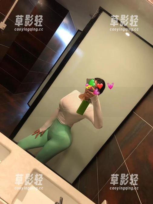 微密圈 - 童小芯早期视频合集，图库里藏着一堆值得下载的“黑历史”！