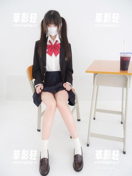紧急企划 - 高清分享，见希w的连体衣——难道衣服也想出挑战赛吗？