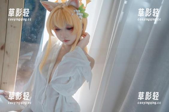 想不到纸悦Etsu_ko的娼年贞德，作品里藏着这样的俏皮